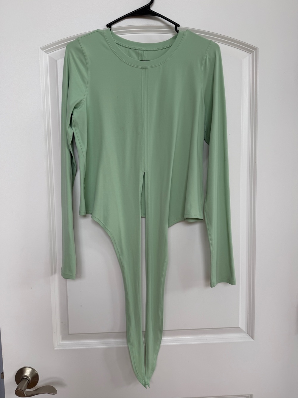 Lululemon Time to Restore Long Sleeve Creamy Mint Size 8